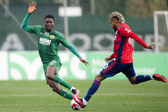 Nathaniel Adjei of Hammarby and Ferreira Jesus of Dallas
