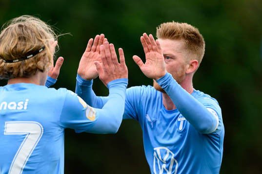 Anders Christiansen of Malmö FF celebrates