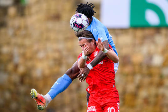 Samuel Kotto of Malmö FF and Hauso Haugen of Aarhus