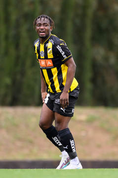 Ibrahim Sadiq of Häcken in pain