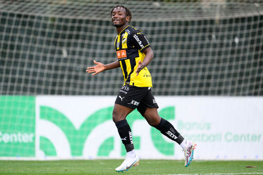 Ibrahim Sadiq of Häcken celebrates