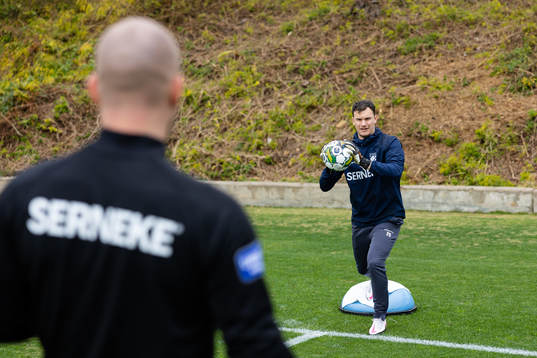 IFK Göteborgs målvakt Elis Bishesari