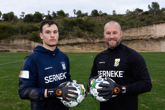 IFK Göteborgs målvakt Elis Bishesari och