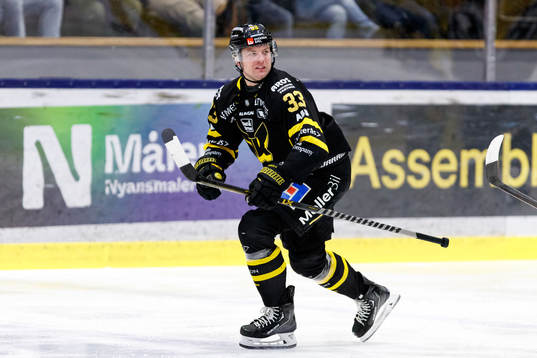 Västerås Oliver Bohm jublar