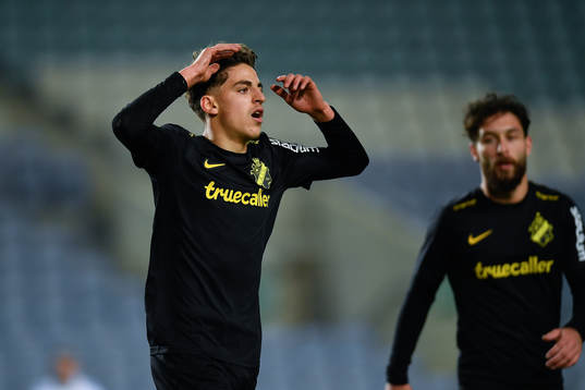 Taha Ayari of AIK reacts