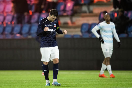 Helsingborgs Oliver Stojanović Fredin jublar
