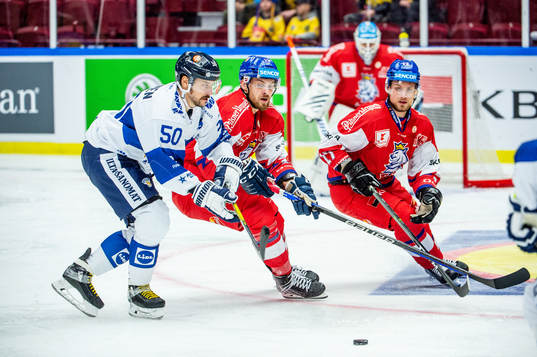 Juhamatti Aaltonen of Finland and Jiri Smejkal and Vladimir