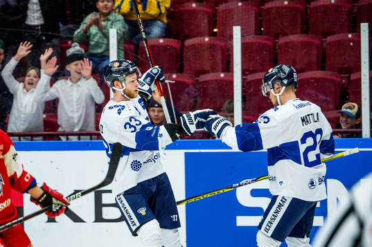 Nikolas Matinpalo and Julius Mattila of Finland celebrates
