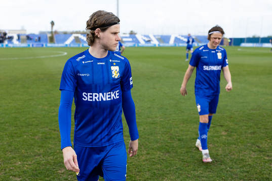 IFK Göteborgs Gustaf Norlin innan träningsmatchen i