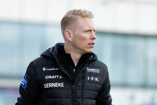 IFK Göteborgs fystränare Kalle Olsson innan