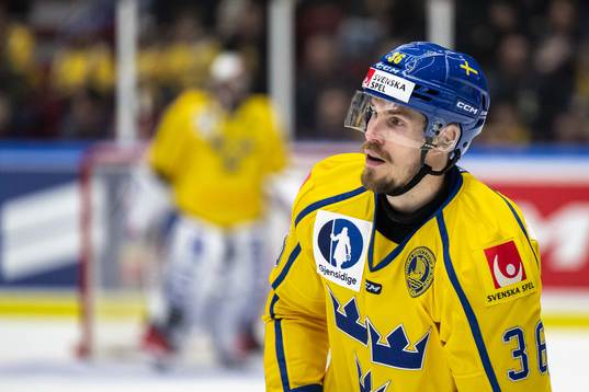 Emil Larsson of Sweden