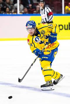 Jonathan Pudas of Sweden