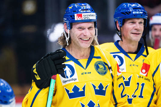 Tre kronor legends Nicklas Lidström t h