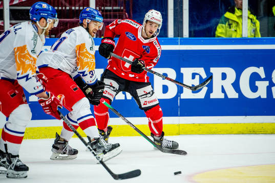 Mike Kunzle of Switzerland and Lukas Klok of Czech Republic