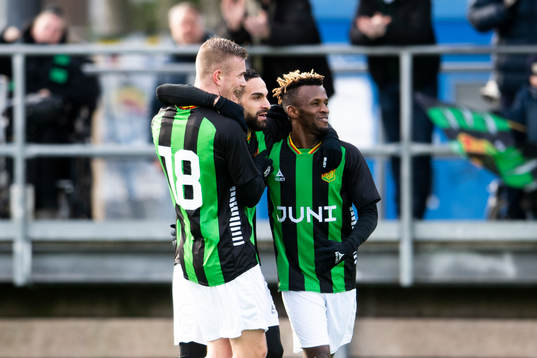GAIS Alexander Ahl Holmström , målskytt Mervan Celik och