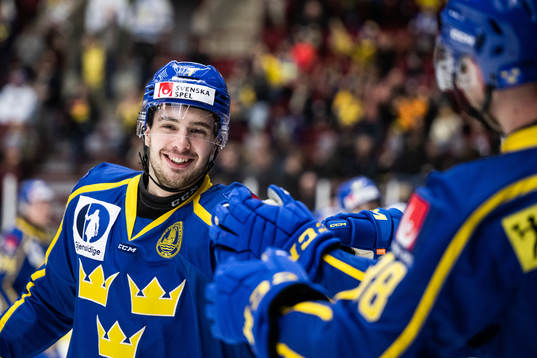 Hardy Häman Aktell of Sweden celebrates