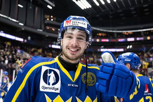 Hardy Häman Aktell of Sweden celebrates