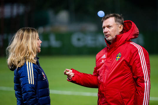 Manager Marika Domanski Lyfors and Head coach Peter