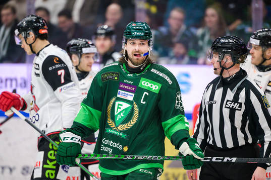Färjestads Linus Johansson deppar