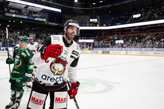 Malmö Redhawks Markus Lauridsen jublar
