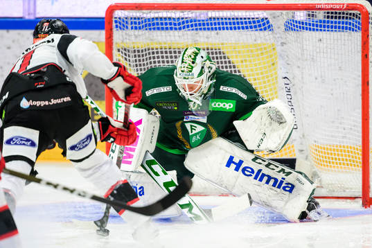 Färjestads målvakt Matthew Tomkins
