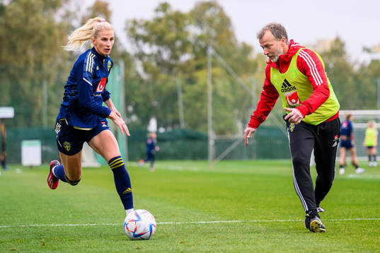 Sofia Jakobsson and physio Pontus Ekblom of the Swedish