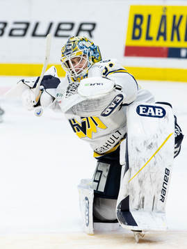 HV71s målvakt Joni Ortio  jublar
