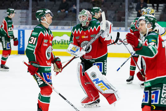 Frölundas målvakt Lars Johansson deppar