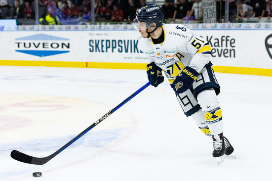 HV71s Andy Miele