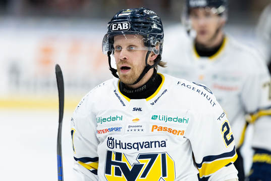 HV71s Mattias Tedenby