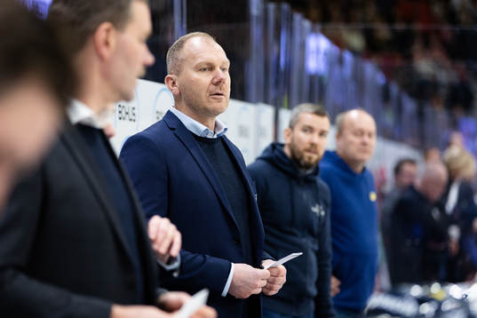HV71s tränare Johan Lindbom