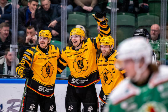 Skellefteås Jonathan Johnsson, Anton Olsson och Oscar