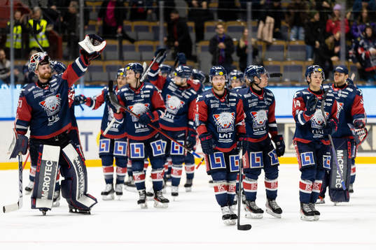Linköpings spelare jublar
