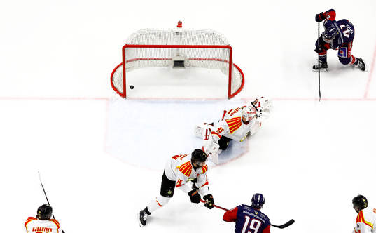 Mål av Linköpings Broc Little förbi Brynäs målvakt