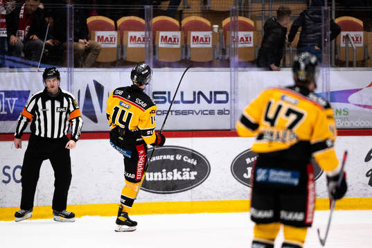 Luleås Jonas Berglund jublar