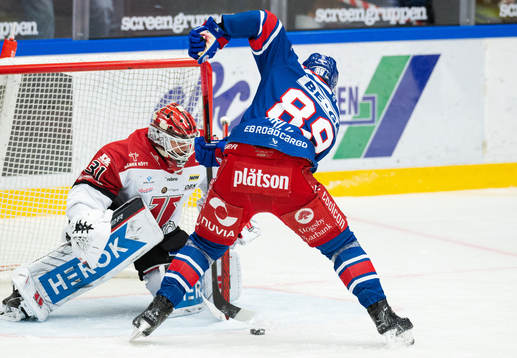 Örebros målvakt Jonas Arntzen och Oskarshamns Patrik