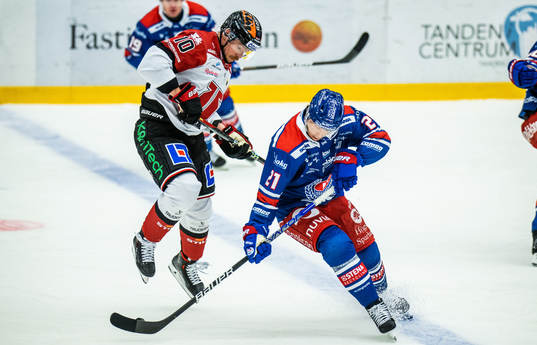 Örebros Rihards Marenis och Oskarshamns Myles Powell
