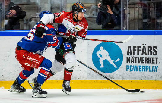 Oskarshamns Lukas Pilö och Örebros Oliver Eklind