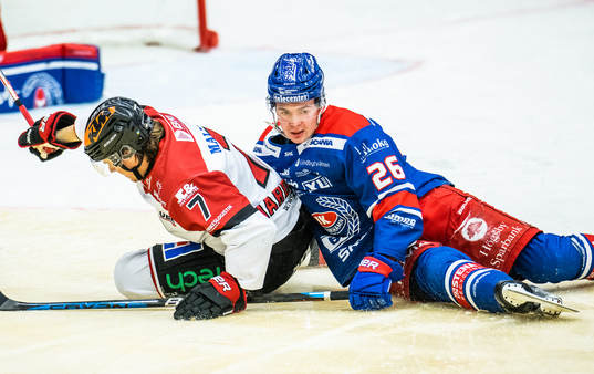 Örebros Marcus Hardegård och Oskarshamns Lukas Pilö