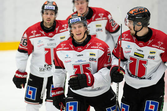 Örebros Marcus Hardegård jublar