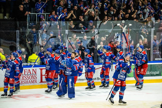 Oskarshamns spelare jublar