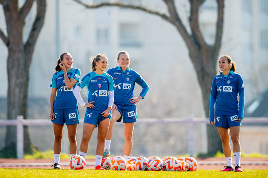 Marit Bratberg Lund, Amalie Eikeland, Frida Maanum and Guro