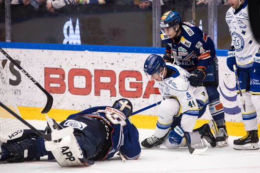 Leksands Carter Ashton och Växjös Keegan Lowe
