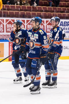 Växjös Robert Rosén och Martin Lundberg jubel
