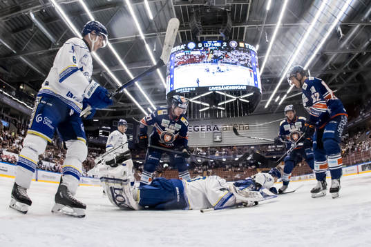 Leksands Matt Caito och Växjös Martin Lundberg och