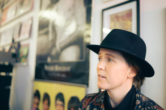 Frölundas Michelle Karvinen blir intervjuad
