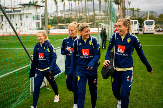 Rebecka Blomqvist, Sofia Jakobsson, Olivia Schough and