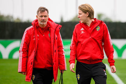 Head coach Peter Gerhardsson and media manager Fredrik