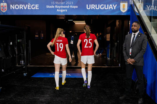 Emma Stølen Godø and Malin Brenn of Norway