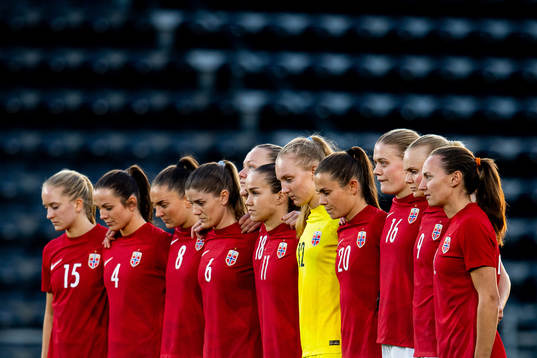 Amalie Eikeland, Tuva Hansen, Vilde Bøe Risa, Maren
